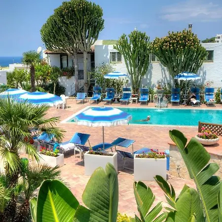 In Bb - Ischia-forio With A Breathtaking View, Above The Poseidon Gardens ايسكيا